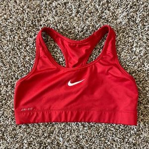 Nike Dri-Fit Women’s Sports Bra // Medium // Red